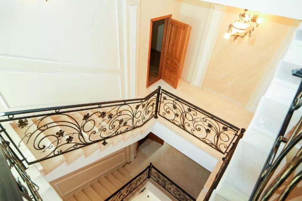 Villa Gnizdo Leleky Skhidnytsia Buitenkant foto